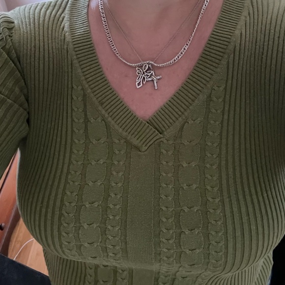 Dalia Avocado Green Cotton Sweater ⭐️SALE 3/$20⭐️ - Picture 6 of 6